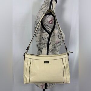 Liz & Co Cream PVC Shoulder Bag — Cream/Neutral Tote/Lightweight/Work & Travel